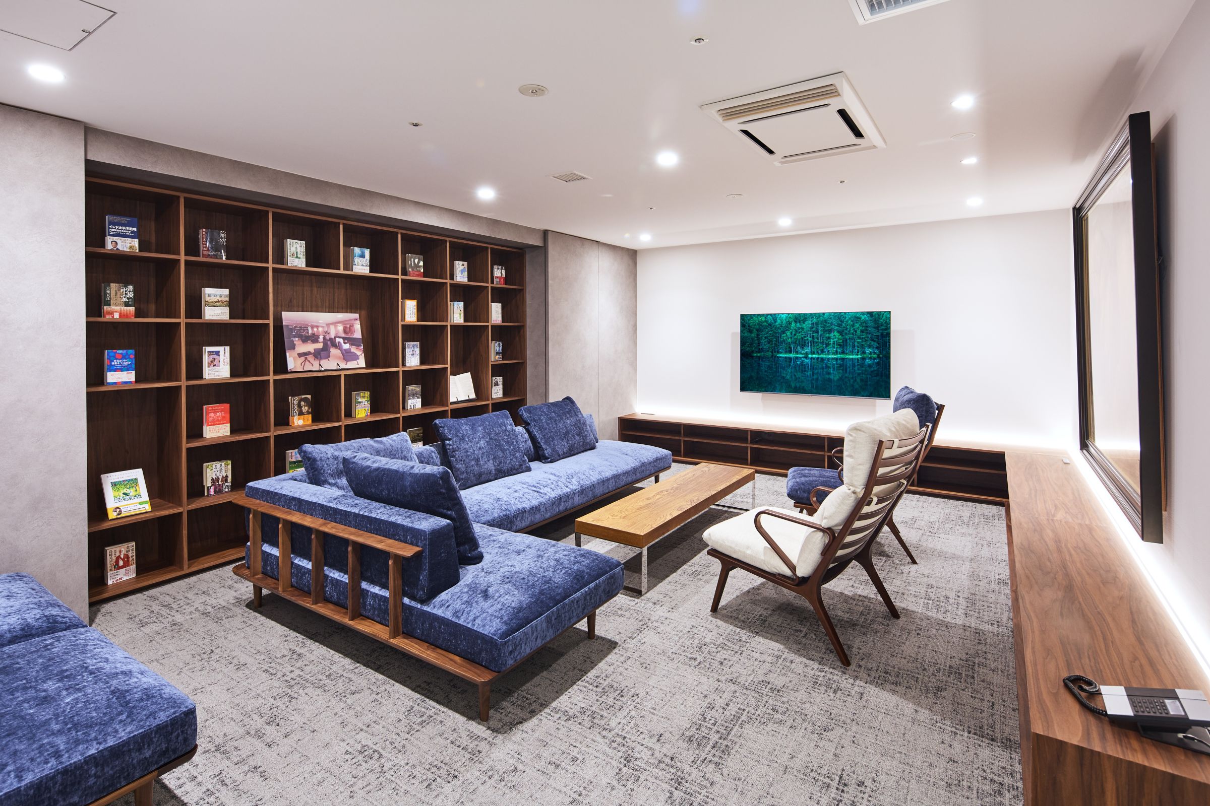 紀伊國屋書店新宿本店9階 サロン3